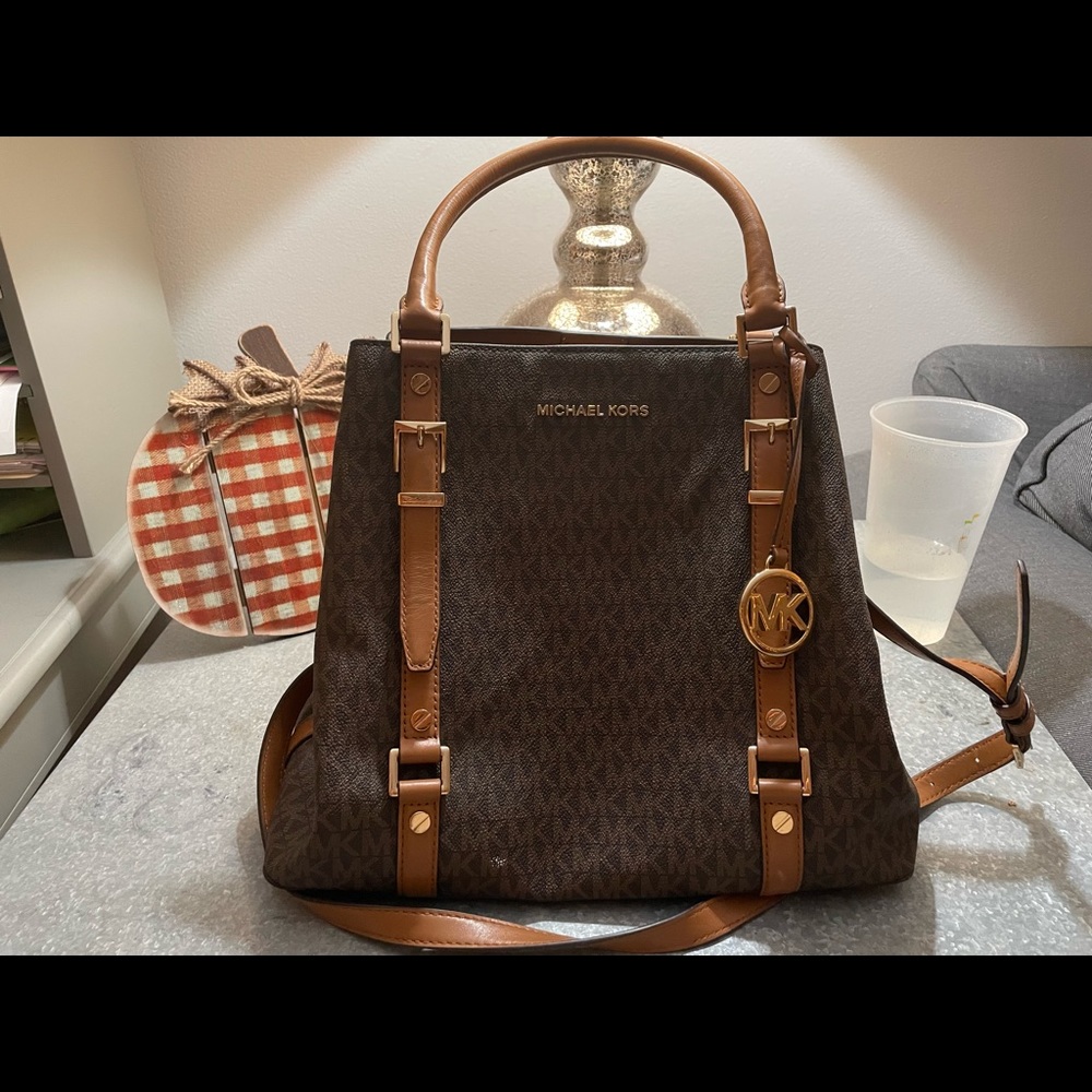 Michael Kors purse